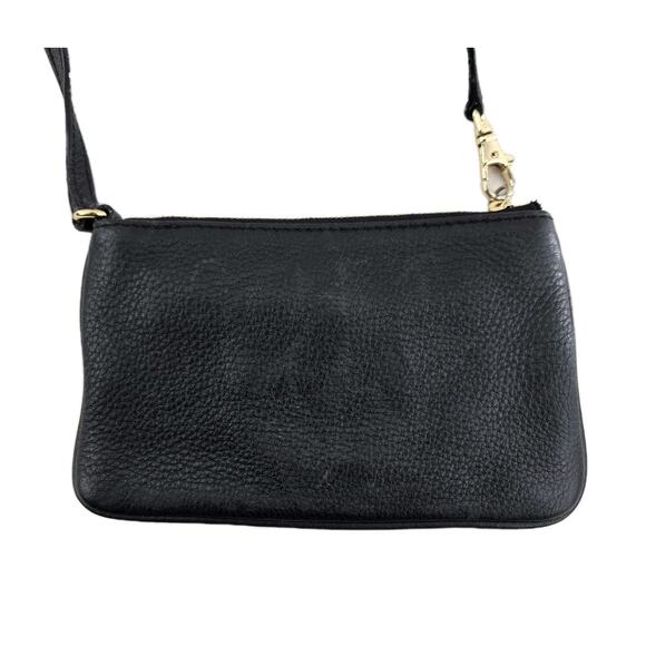 Michael Michael Kors Fulton Wristet in Black Pebbled Leather Gold Tone Logo - Picture 3 of 6